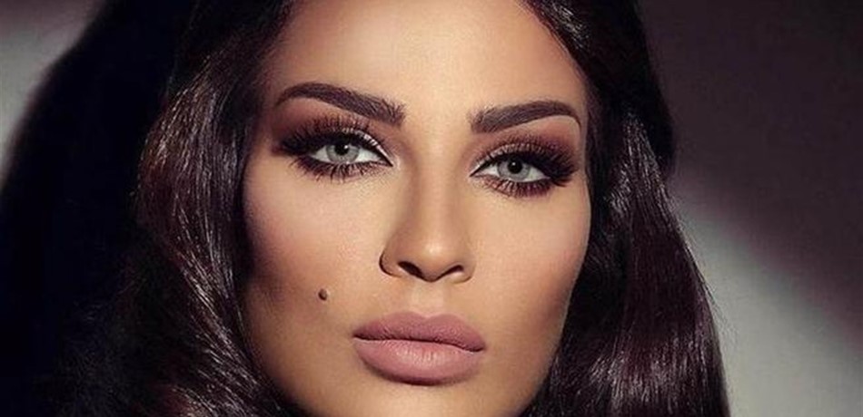 نادين نسيب نجيم تشعل مواقع التواصل بفيديو مع طفليها!