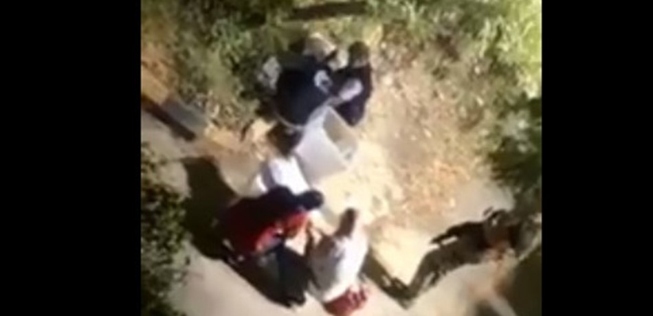  هل فعلاً قام مدنيون بتوضيب صندوق اقتراع؟ هذه حقيقة "فيديو صيدا"
