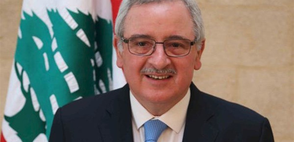 أوغاسبيان يوجه رسالة الى نساء البرلمان.. هذا ما دعا اليه