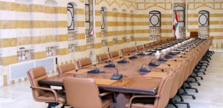 تشكيل "حكومة العهد الأولى" .. ماذا لو طالب "حزب الله" بحقيبة سيادية؟