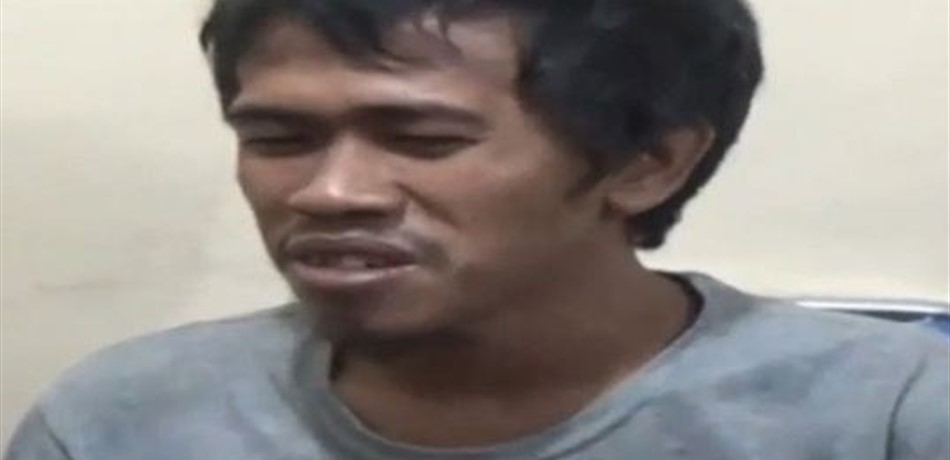 لن تصدقوا.. رجل يعضّ طفله حتى الموت ليعبر عن حبه له!