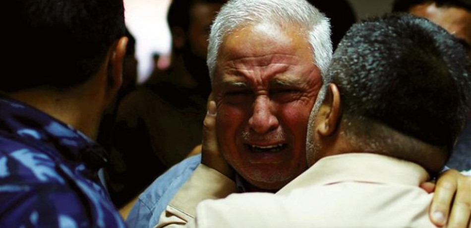 مستشفيات غزة تعجّ بالضحايا وذويهم.. وعائلات مفجوعة تبحث عن أبنائها