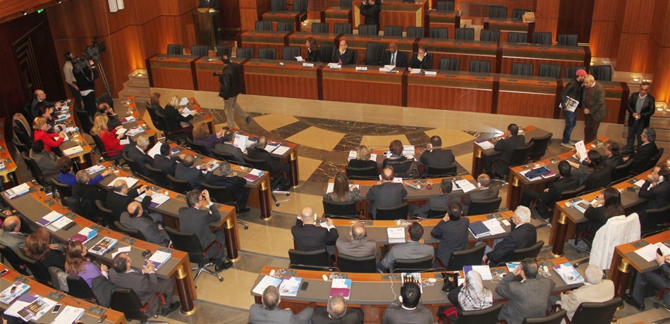 "الاشتراكي" يطمح لحقيبة سيادية.. وهذا جديد التحالف مع بري