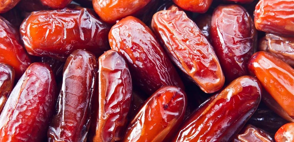 ماذا يحدث للجسم عند تناول 3 تمرات يومياً؟