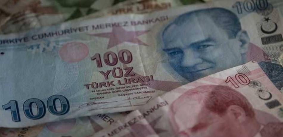 الليرة التركية تهبط إلى مستوى قياسي جديد أمام الدولار