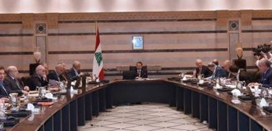الحريري غير مستعدّ لقبول أي ابتزاز.. ومستعد للاعتذار بعد 3 أشهر