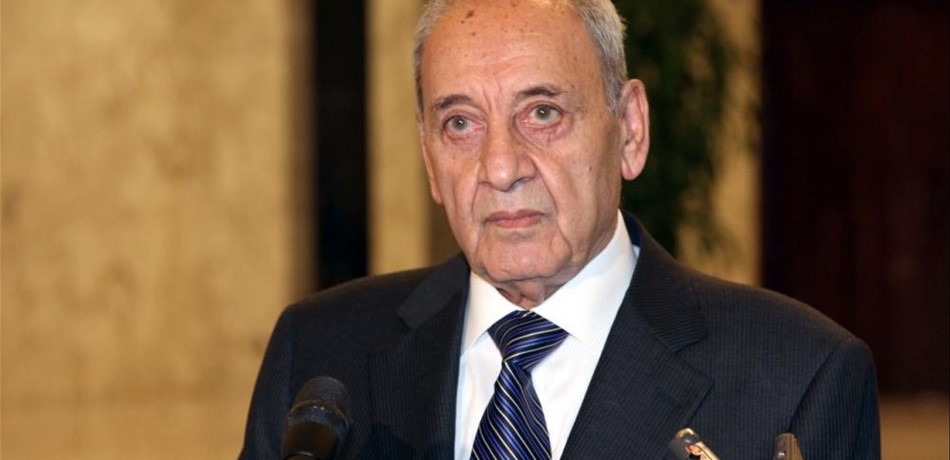 بالفيديو: لأول مرّة منذ 9 سنوات.. برّي يجلس على مقاعد النوّاب!