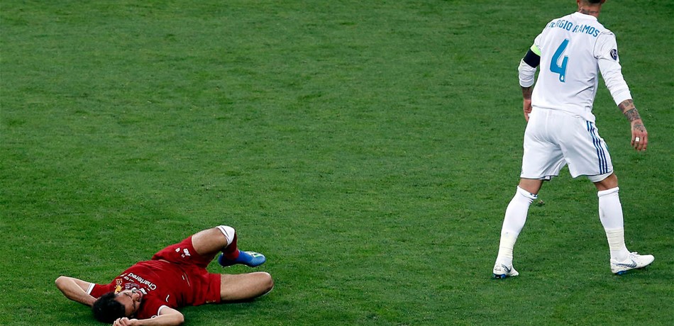 هل يمنع ليفربول لاعبَه صلاح من المشاركة في المونديال؟!