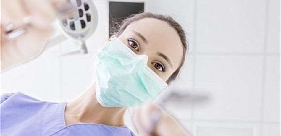 لهذا السبب تجنب الاضطراب عند طبيب الأسنان
