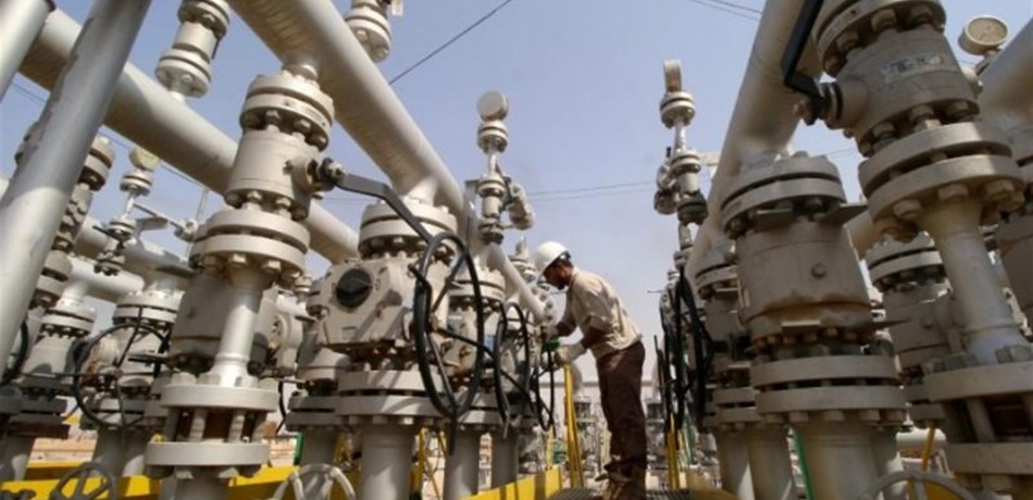 العراق يوقع عقود تنقيب 6 رقع استكشافية جديدة للنفط والغاز