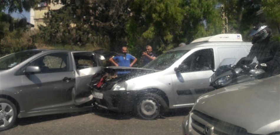 بالصورة.. ماذا حصل على اوتوستراد الناعمة باتجاه بيروت منذ قليل؟
