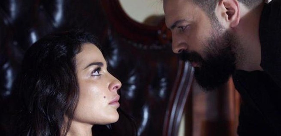 نادين نسيب نجيم ترد على تيم حسن وتكشف حقيقة استبعادها من "الهيبة-العودة"!