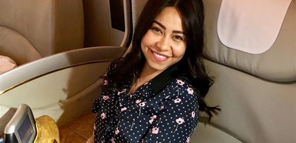 بالصورة.. شاهدوا الشّبه الكبير بين شيرين وابنتها!