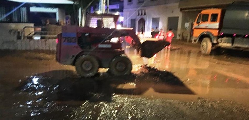 بدء عملية مسح ورفع أضرار السيول في رأس بعلبك