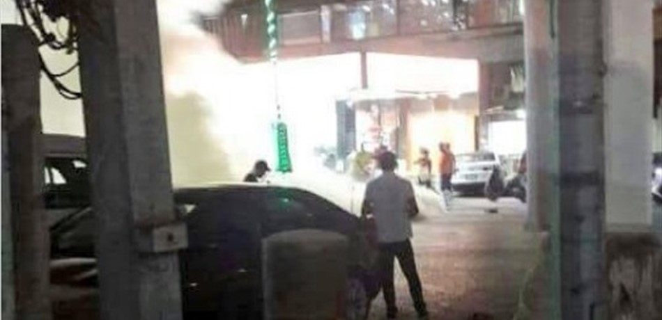 بالصورة.. حريق داخل محطة بنزين في حي السلم