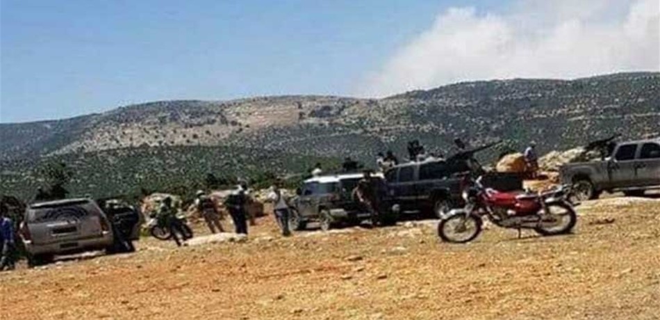 ثأر واستنفار عشائري كبير في بعلبك.. القصة بدأت بسرقة سيارة لعنصر بـ"حزب الله" ثم!