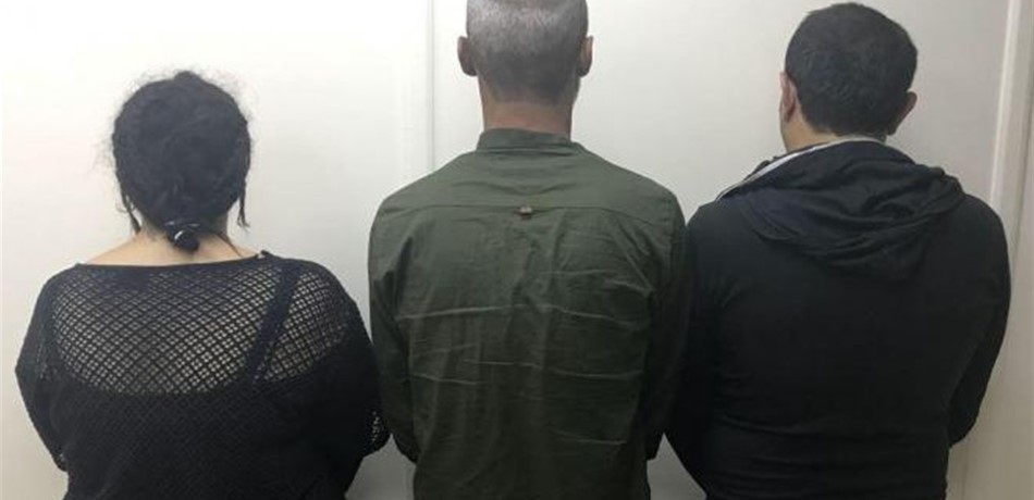 إحدى أخطر عصابات سرقة السيارات وتهريبها إلى سوريا بقبضة الأمن