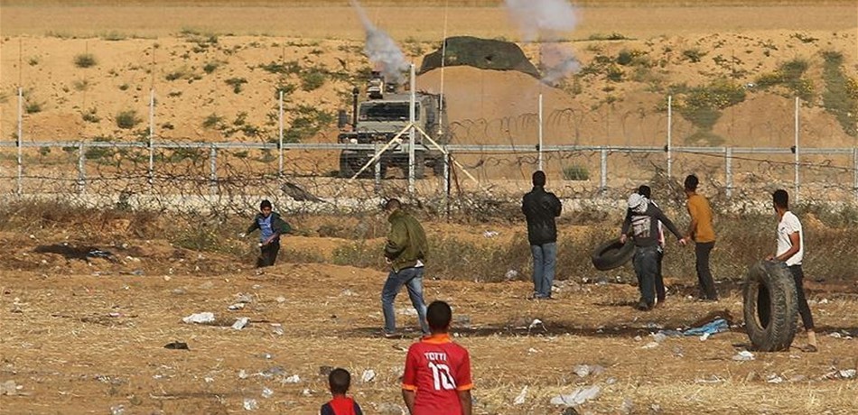 الجيش الإسرائيلي يصيب 30 فلسطينيا قرب حدود غزة‎