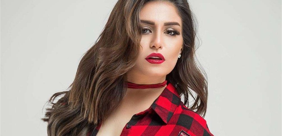 مِنّة فضالي: أرى نفسي طفلة