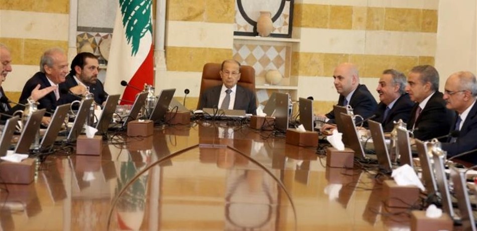 الحكومة.. وأزمة الاقليم المتداخلة