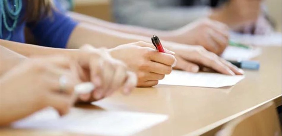 انتحل شخصية صديقه ليجري امتحانات البريفيه!
