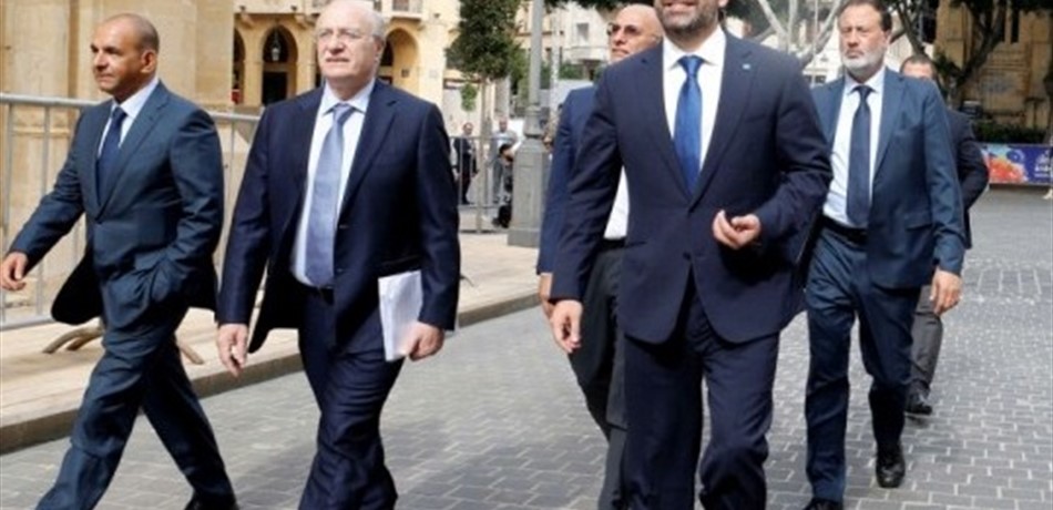 الحريري يواصل اتصالاته... وقصر بعبدا ينتظر المسودة