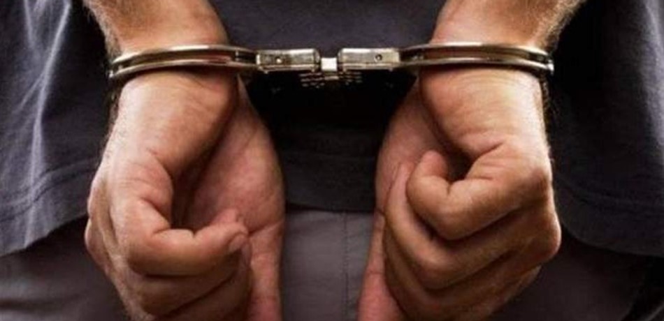 أحد المروّجين الأساسيين للمخدرات بقبضة مخابرات الجيش