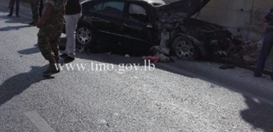 بالصورة.. هذا ما حصل على أوتوستراد الرميلة – بيروت!