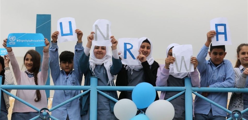 هل تفتح مدارس الأونروا أبوابها هذا العام؟