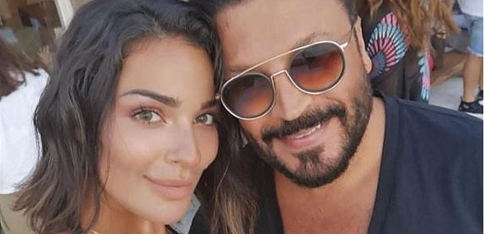 في جزيرة "ميكونوس" اليونانية.. نادين نجيم تلتقي بزهير مراد