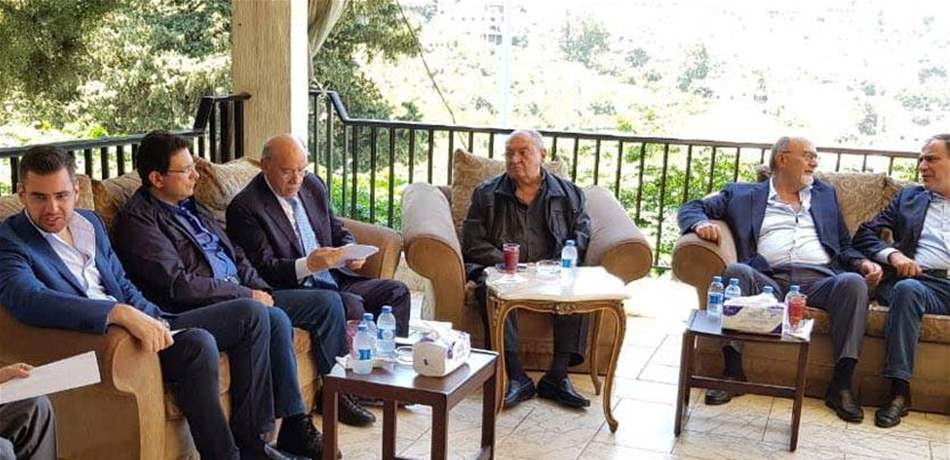 "التكتل الوطني" ينتقل إلى مربّع.. الضغط