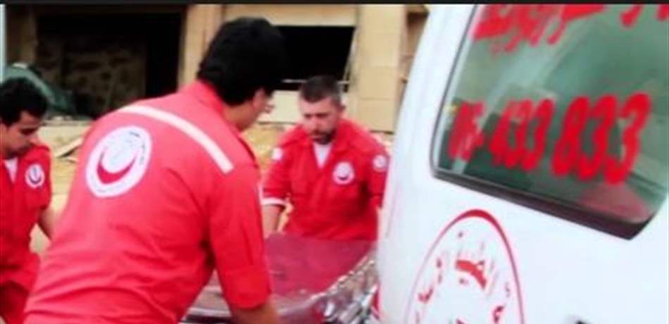في السفيرة.. إصابة شخص إثر سقوطه عن أحد المباني