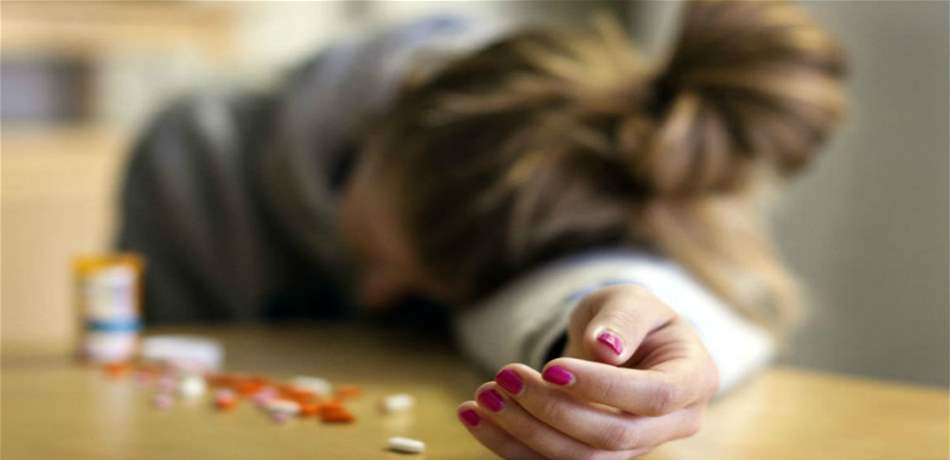 تناولت 16 حبة دواء بعد شجار مع والدتها
