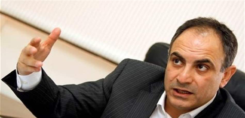 أسود للحريري: التكليف شيء والمرسوم شيء آخر