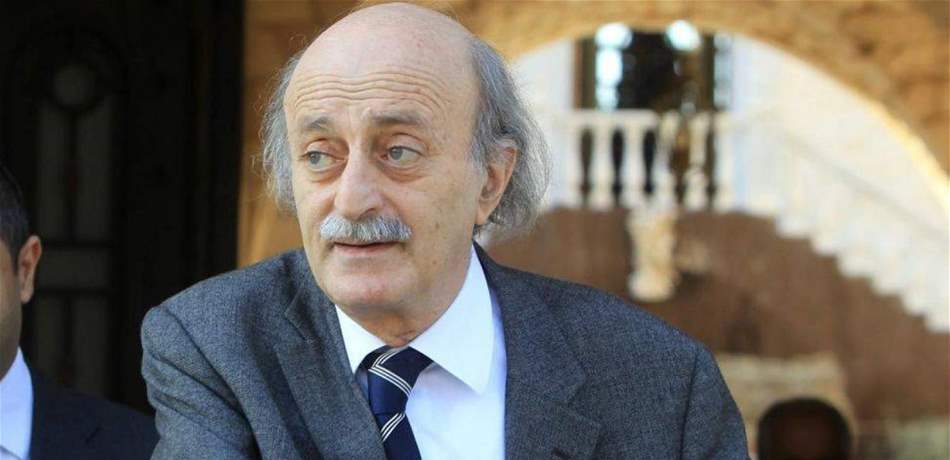 جنبلاط يستنكر: هذه الظاهرة موجودة في الحزب وتزداد