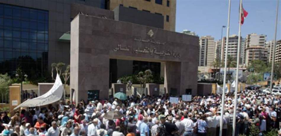 للطلاب في لبنان: "ولعت تربويّاً".. والروزنامة تعج بالاعتصامات والاضرابات