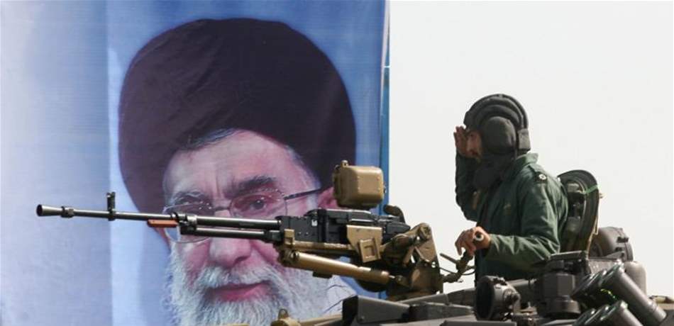 ايران: لن نكتفي بالدفاع وسنلاحق الاعداء خارج الحدود 
