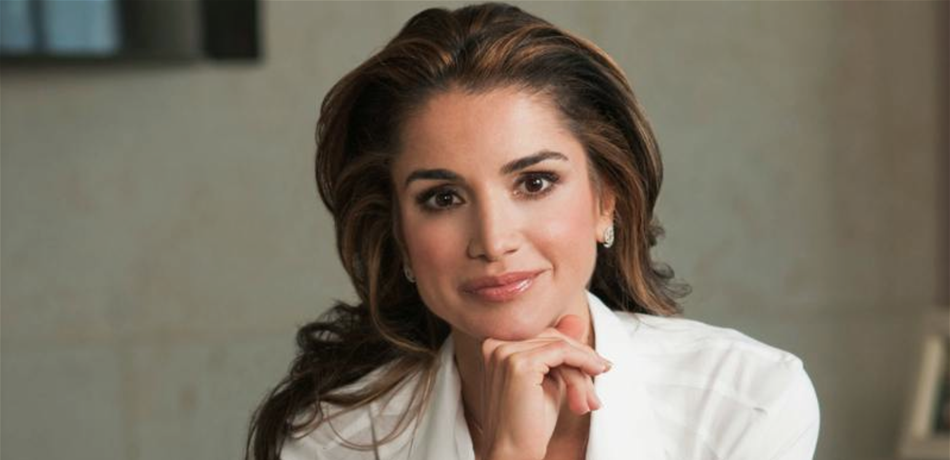 الملكة رانيا تخطف الأنظار في الصين.. والسبب لبناني (فيديو) 