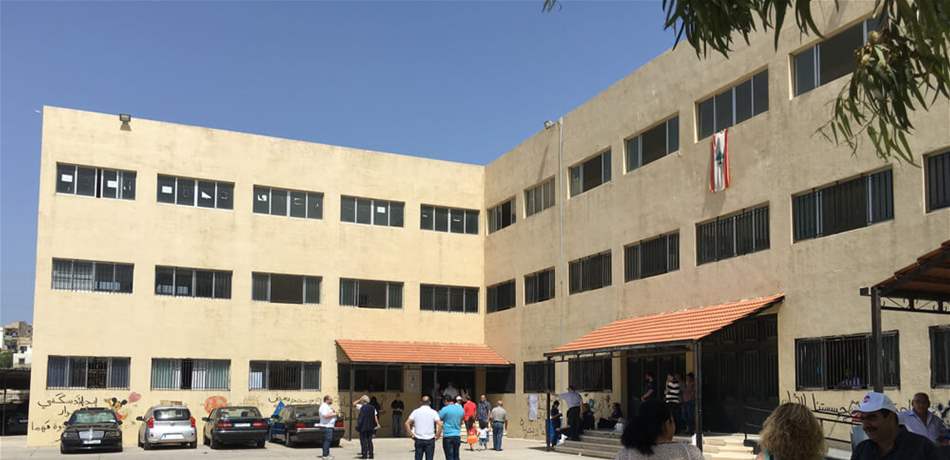 الهيئة الادارية لرابطة معلمي التعليم الاساسي: لتطوير المدرسة الرسمية ودفع المستحقات المتأخرة