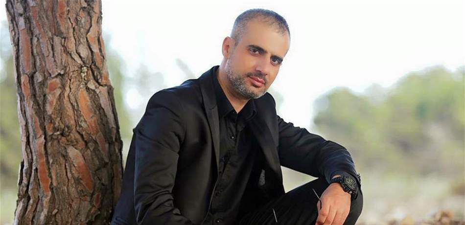 بعد إساءته للرئيس الشهيد.. شكوى ضدّ المنشد علي بركات