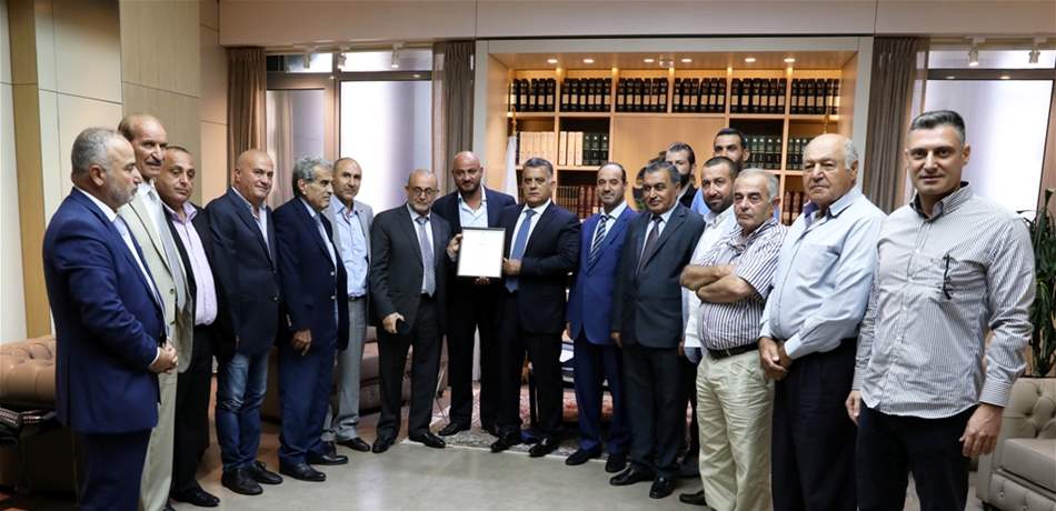 إبراهيم اطّلع من وفد نقابي زراعي على ما يتعرض له القطاع