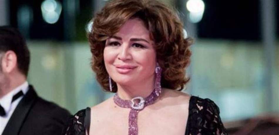 إلهام شاهين تتخلى عن الأسود وتثير الجدل بوزنها الزائد (صور)