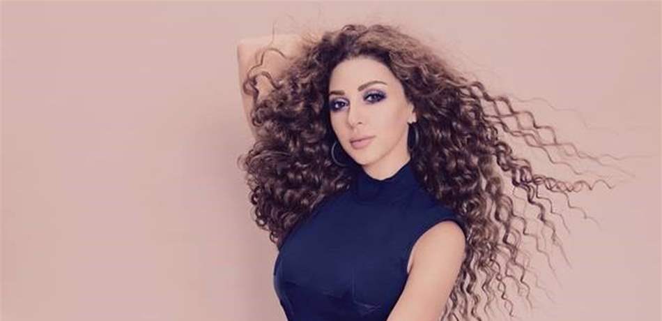 بعد غياب طويل بسبب المرض.. ميريام فارس بإطلالة غريبة! (صورة) 