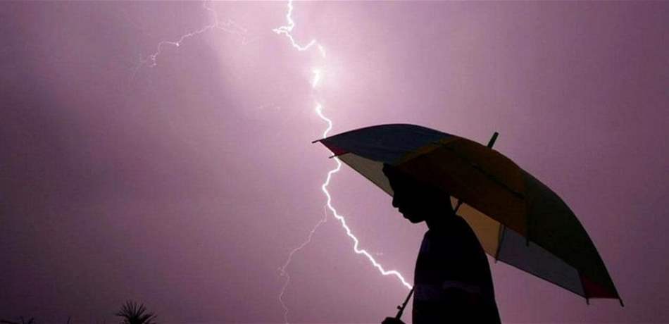 الطقس سيتحول.. منخفض جوي فوق اليونان: أمطار وبرق ورعد 
