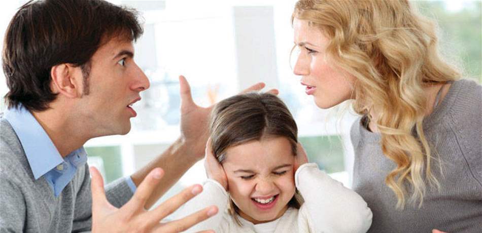 المشكلة ليست في الطلاق.. كيف يتفاعل الأبناء نفسياً مع صراع الأبوين؟