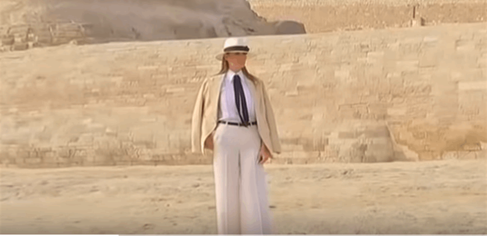 ميلانيا ترامب زارت الأهرامات.. هكذا تأملت بـ"أبول الهول" (فيديو)