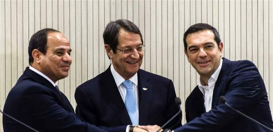 التوتر في المتوسط يتصاعد.. ماذا تحمل "القمة الثلاثية"؟