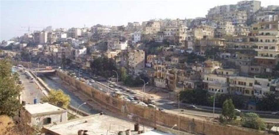 ادّعى أنه من شركة الكهرباء ودخل إلى منزلها لسرقتها (فيديو) 