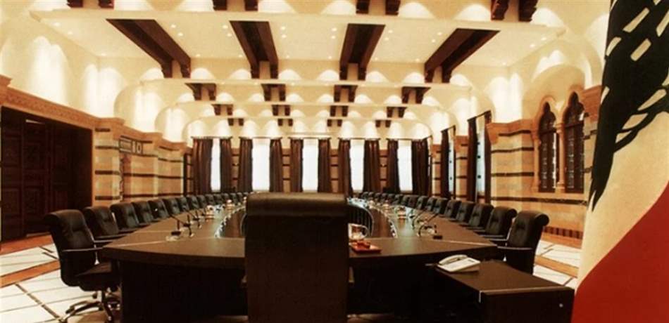 لبنان بانتظار تصاعد الدخان الأبيض من مدخنة عون والحريري!