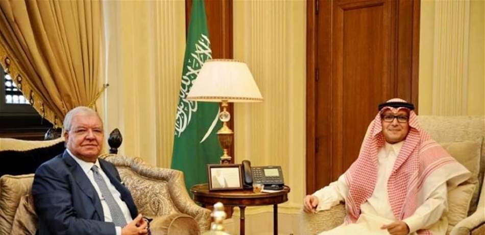 بخاري التقى المشنوق وعرض الأوضاع مع سفير الأرجنتين